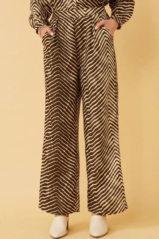 Womens Animal Print Pleated Detail Wide Leg Pants sold by Hayden