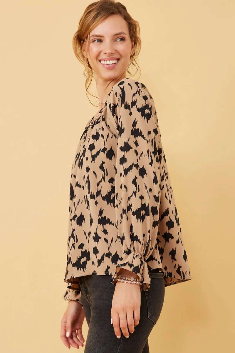 Womens Abstract Print Cinch Cuff Buttoned Blouse sold by Hayden product image thumbnail 4