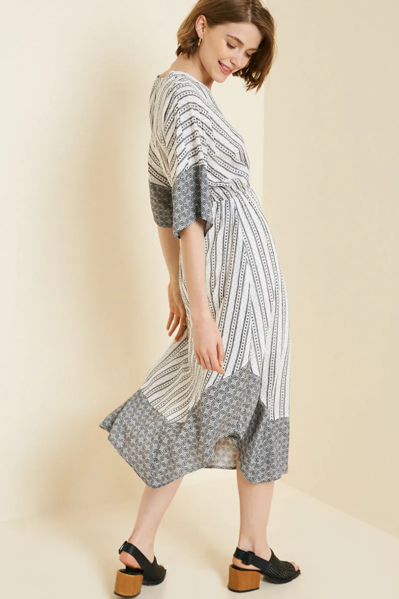 Womens Printed Surplice Midi Dress sold by Hayden product image thumbnail 2