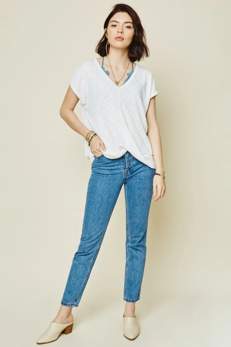 Womens Plunging Twist-Hem Tee sold by Hayden product image thumbnail 3