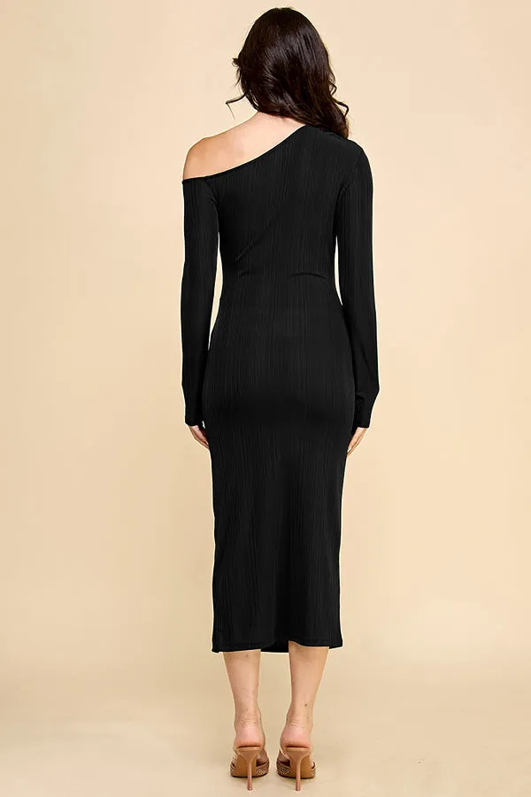 ONE SHOULDER RUCHED FRONT SLIT LONG SLEEVE MIDI DRESS sold by Heart & Hips product image thumbnail 5