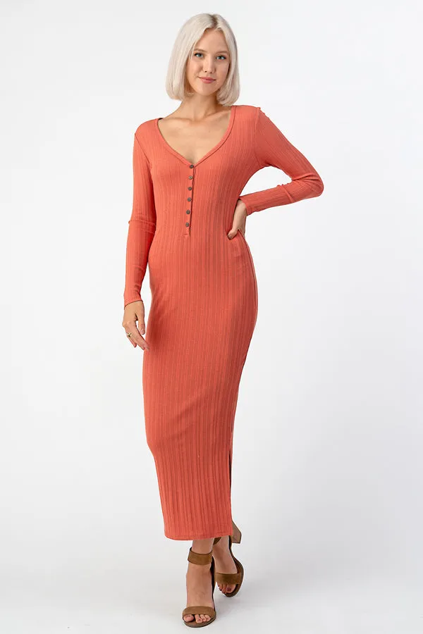 V-NECK HENLEY MAXI RIB DRESS sold by Heart & Hips product image thumbnail 4