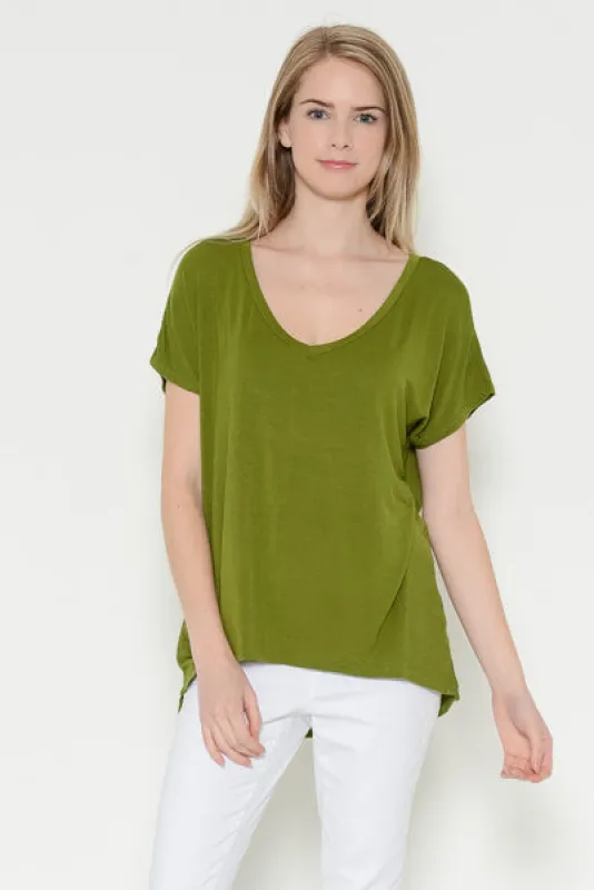 OVERSIZE V NECK BASIC TOP sold by Heart & Hips
