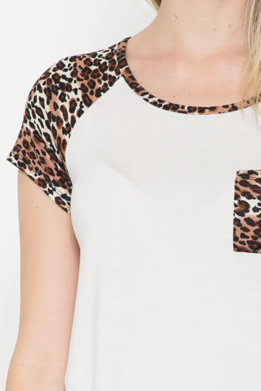 PRINTED SSLV BASEBALL TEE WITH POCKET sold by Heart & Hips