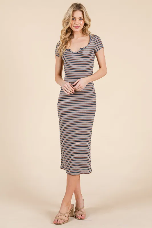 SCOOP NOCHED NECK SHORT SLEEVE MIDI DRESS sold by Heart & Hips