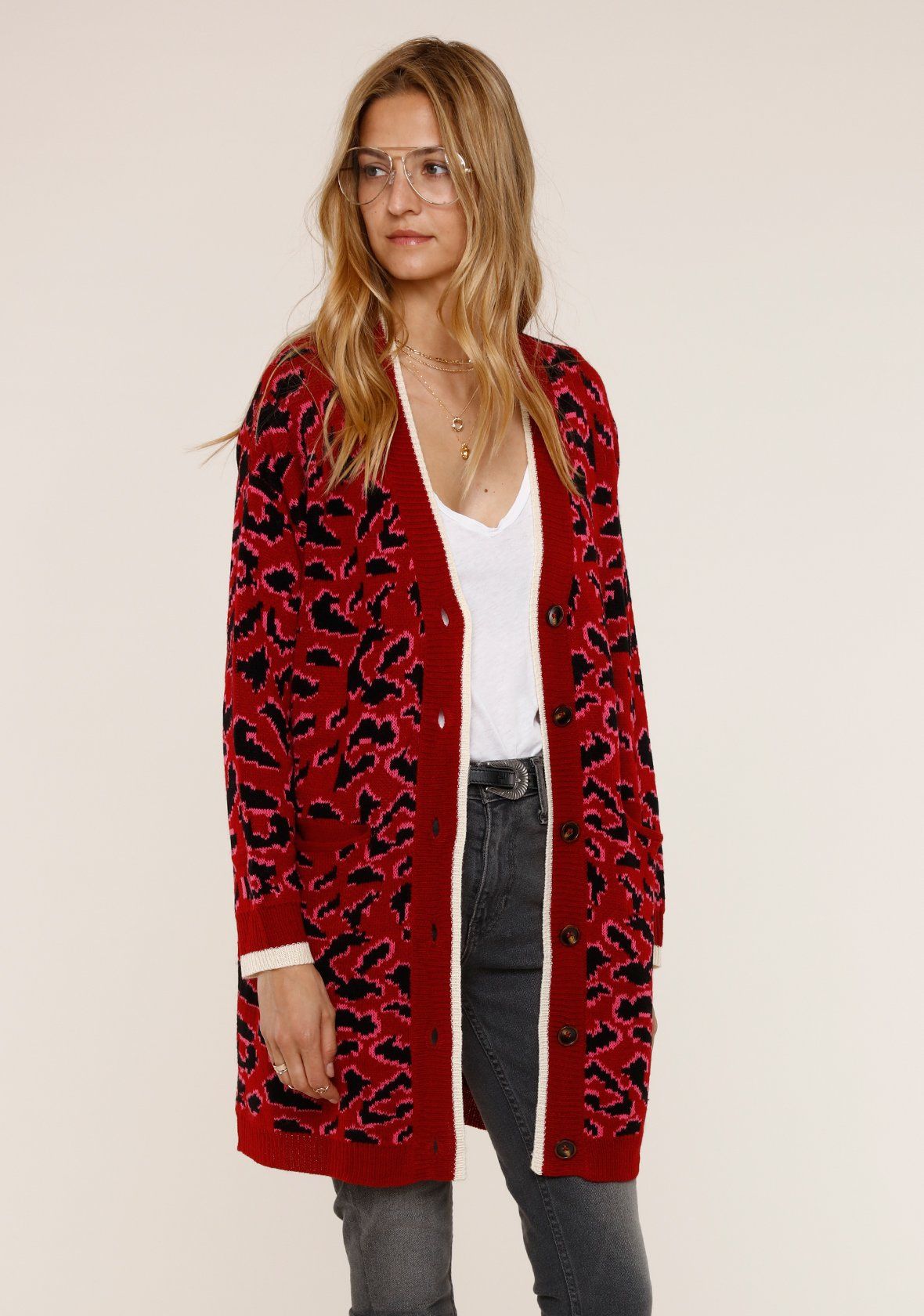 Leo Sweater sold by Heartloom product image thumbnail 2