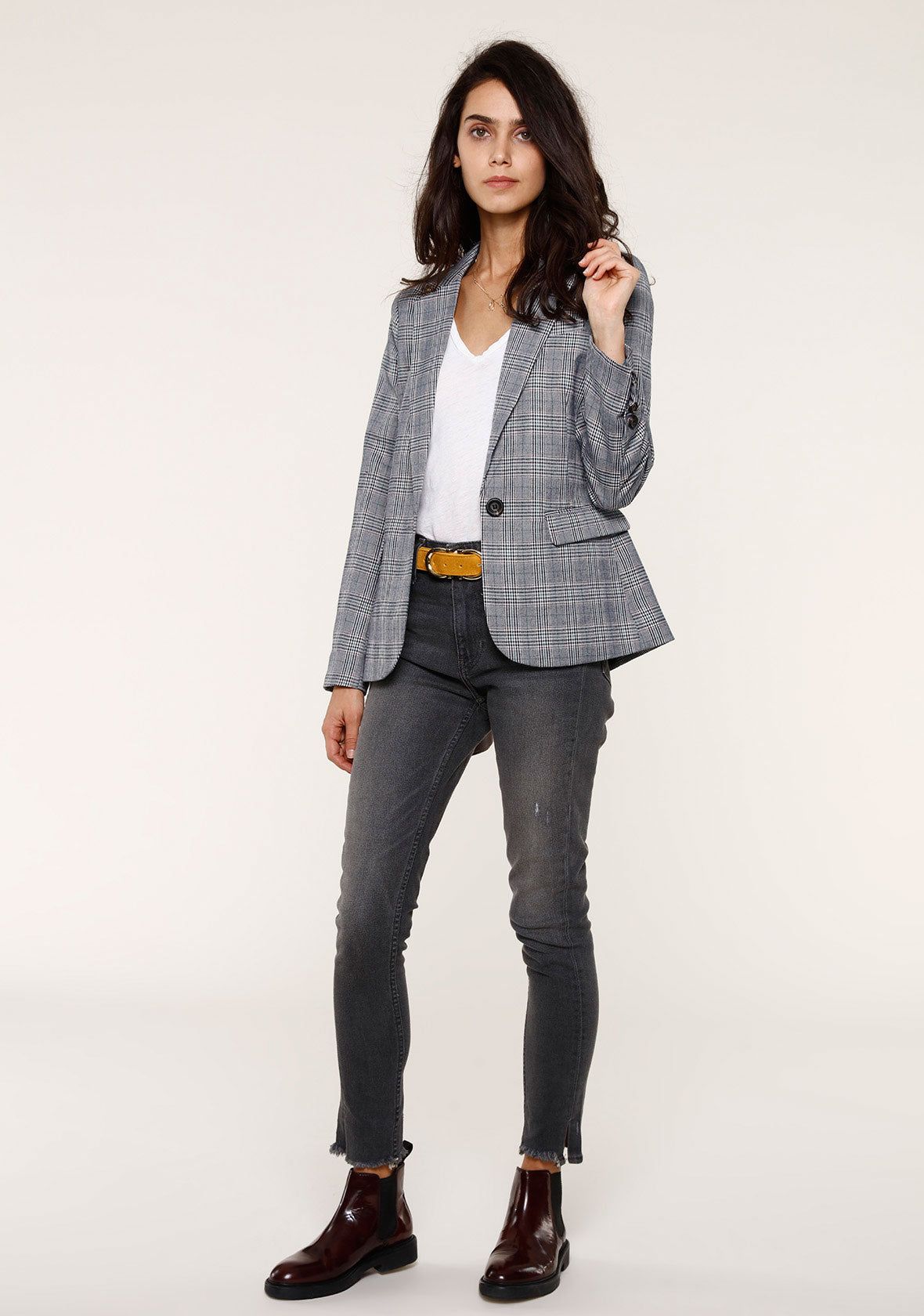 Lilou Blazer sold by Heartloom product image thumbnail 3