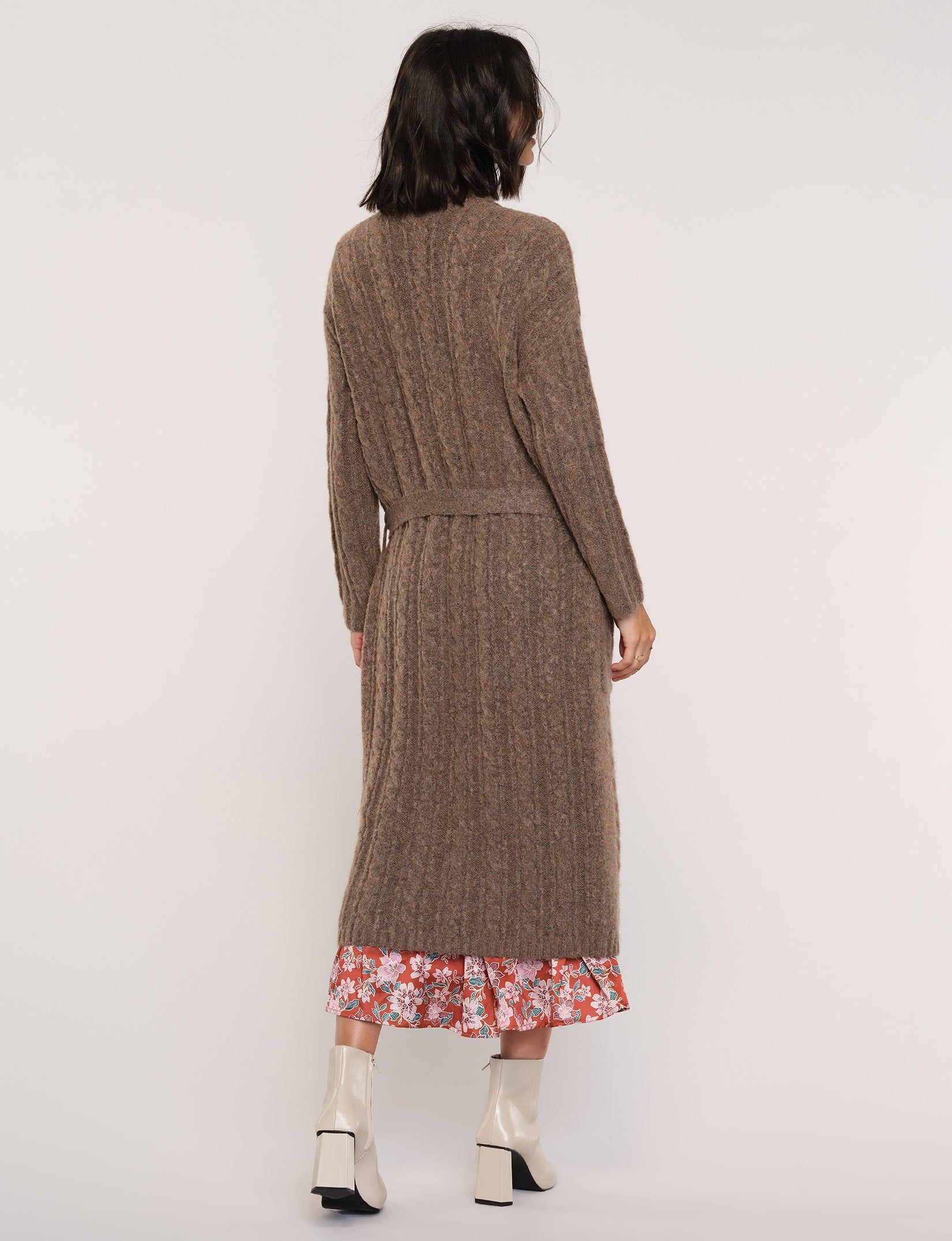 Lanai Cardi sold by Heartloom product image thumbnail 4