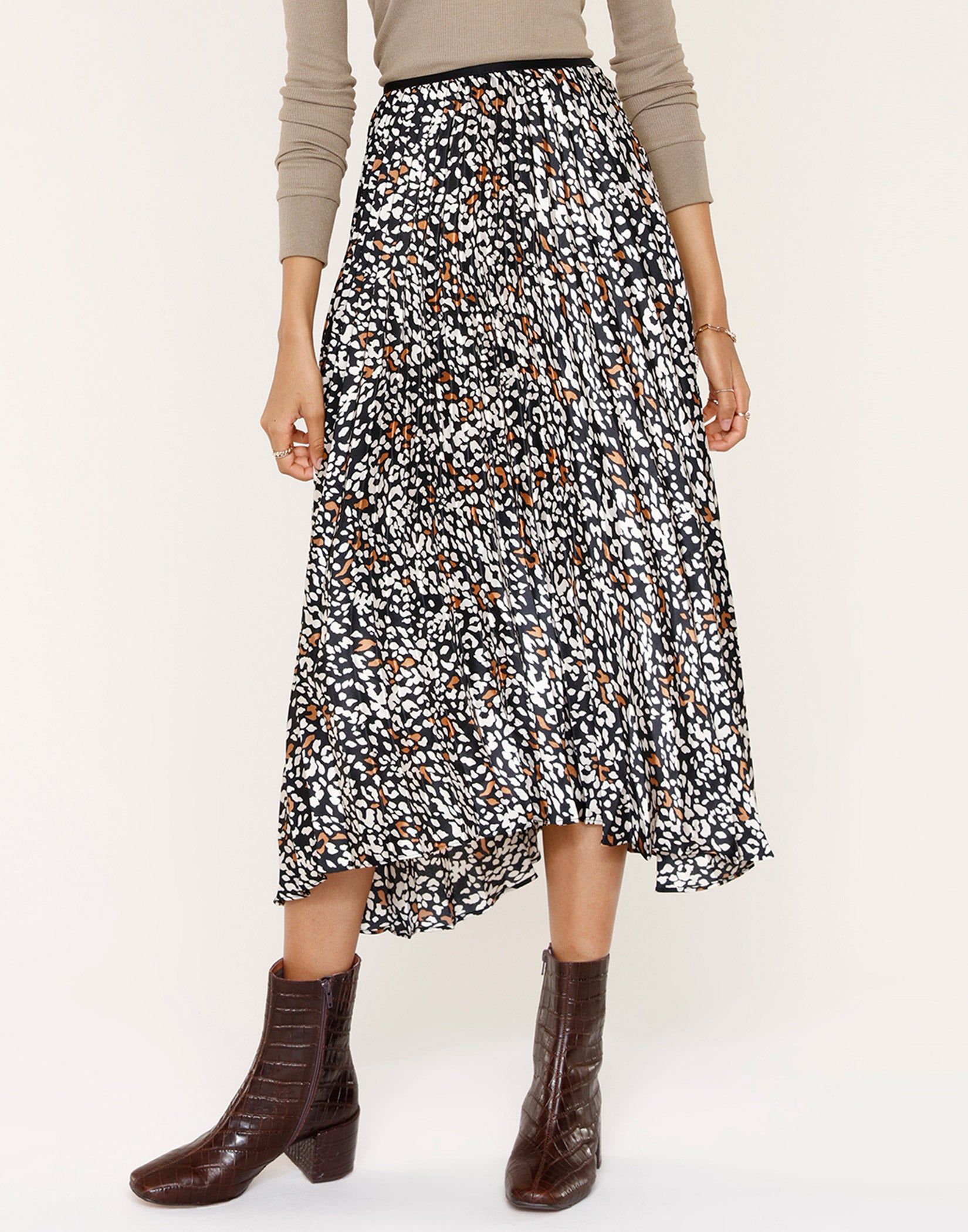 Coco Skirt sold by Heartloom product image thumbnail 2