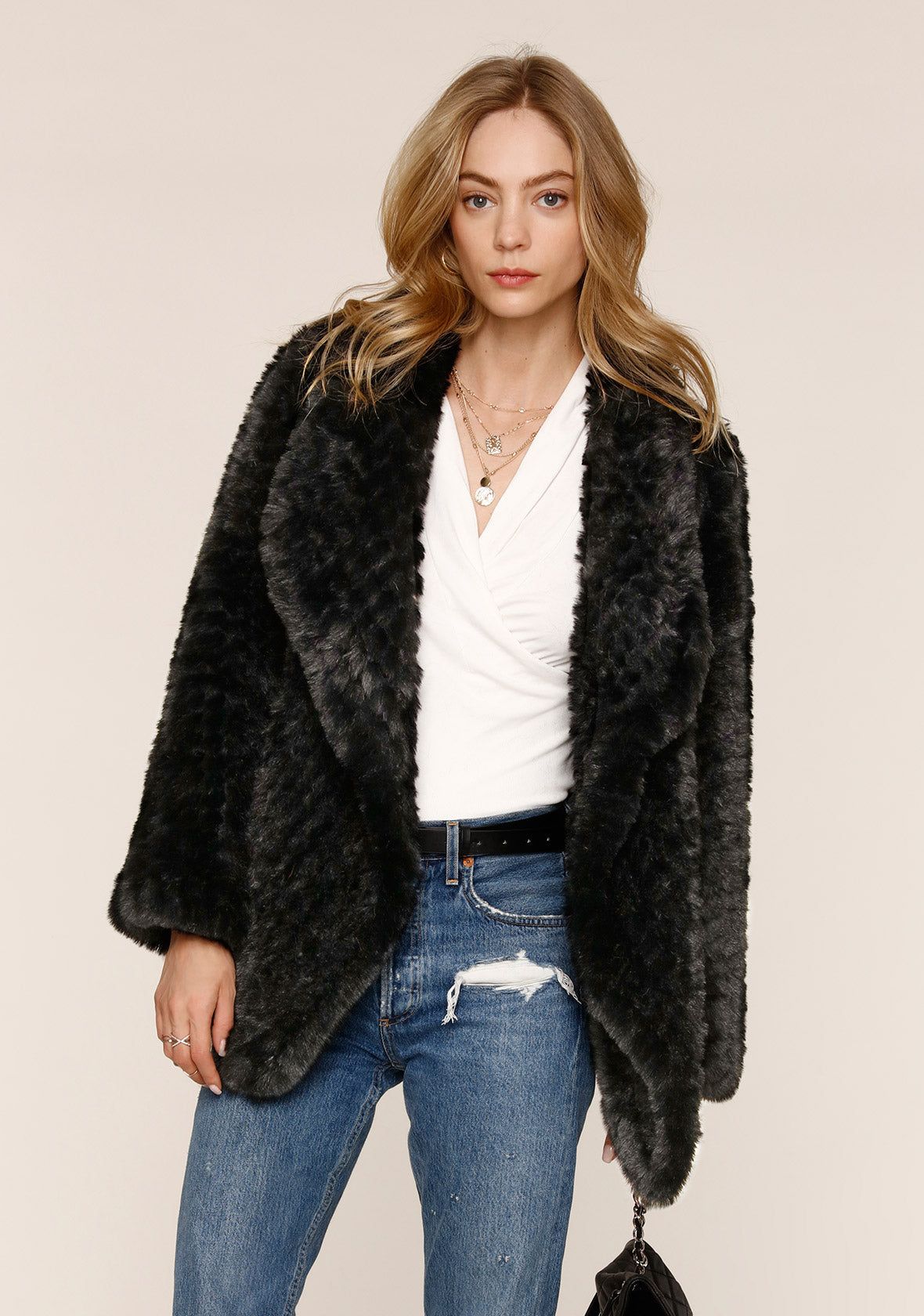 Ensley Coat sold by Heartloom product image thumbnail 3