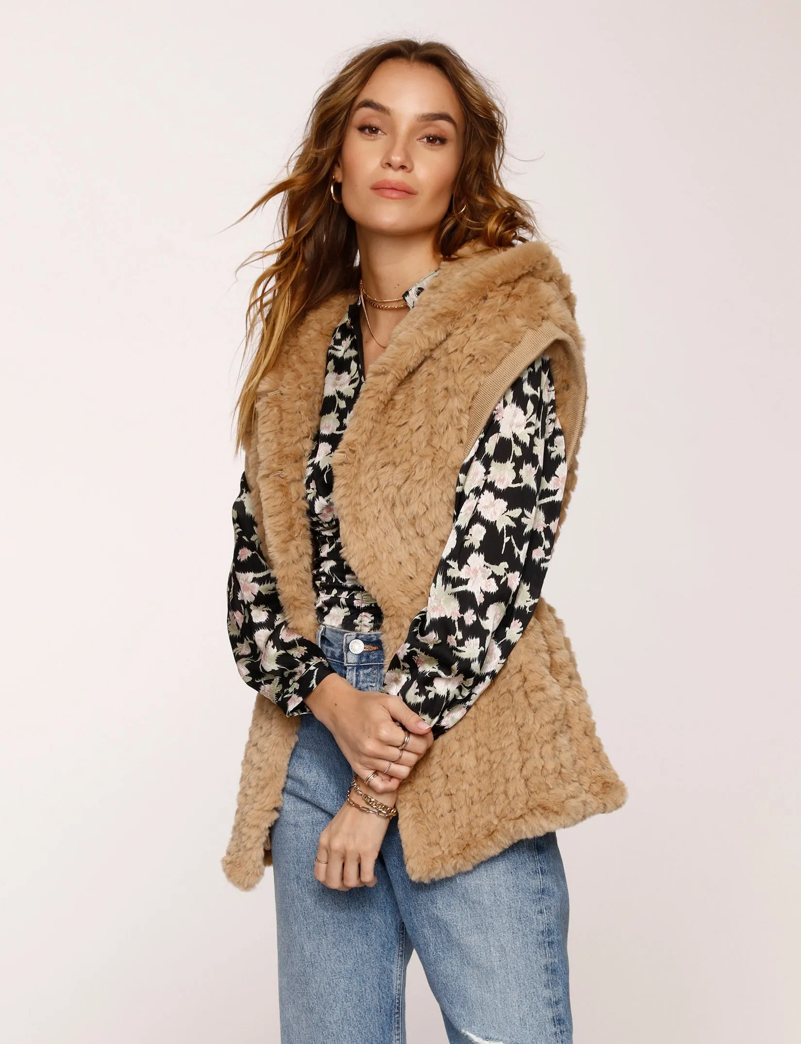 Kennedy Vest sold by Heartloom product image thumbnail 2