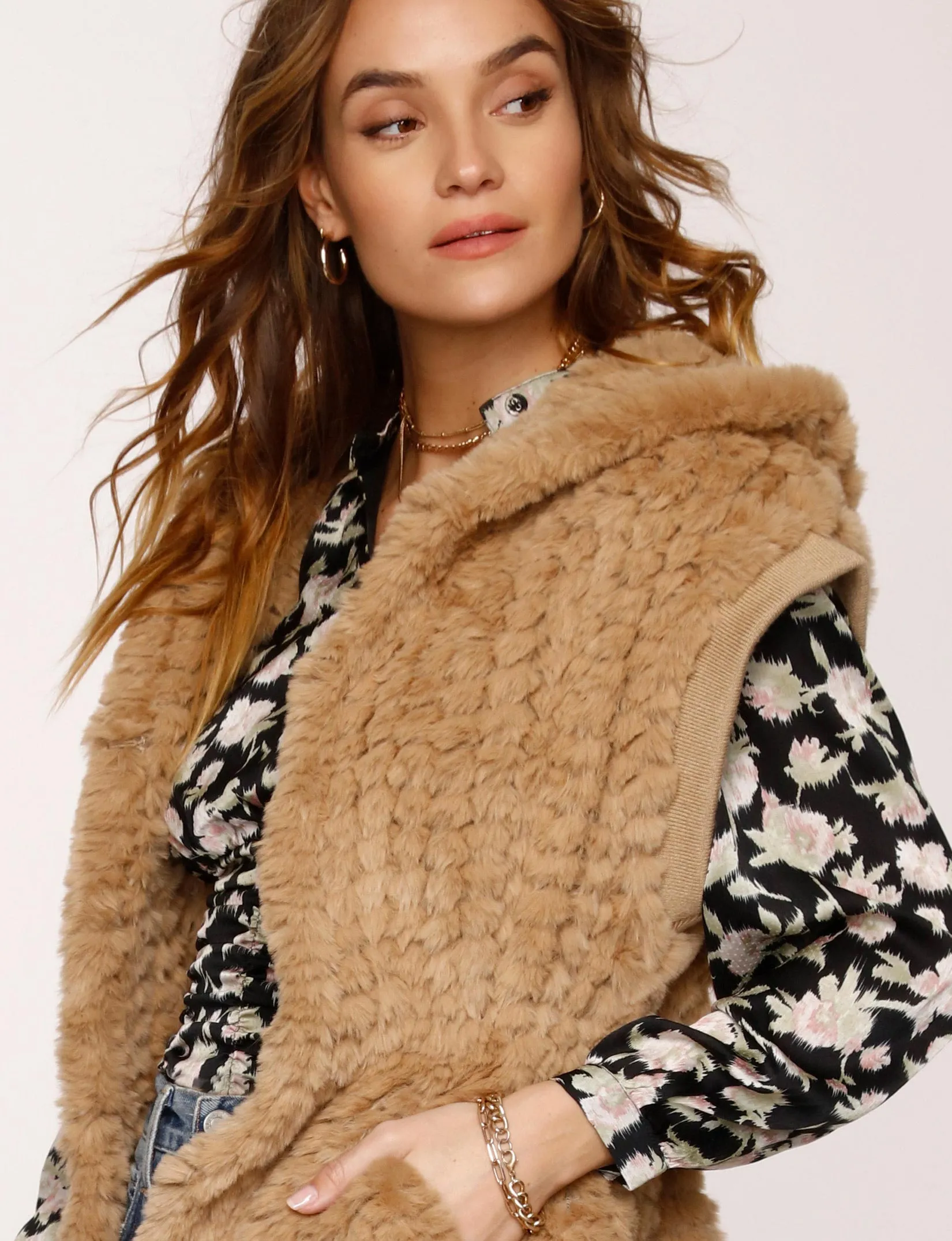 Kennedy Vest sold by Heartloom product image thumbnail 3