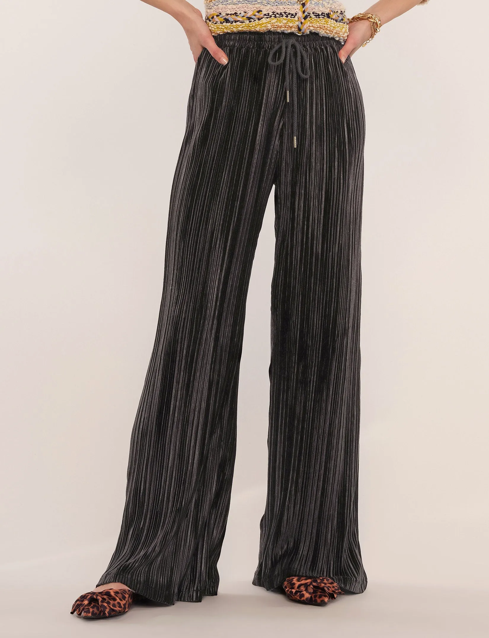 Kamala Pant sold by Heartloom product image thumbnail 2