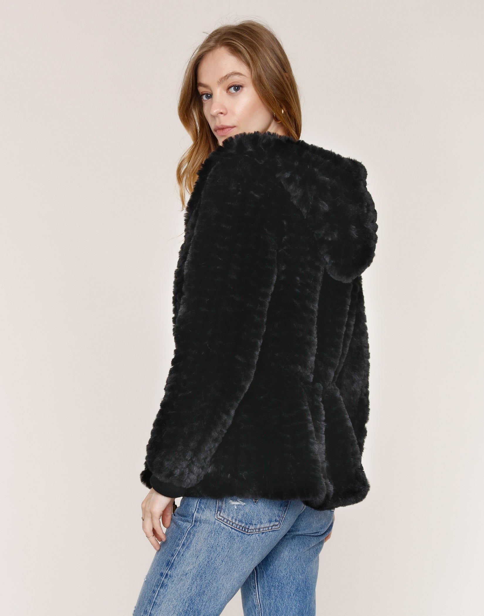 Zuri Coat sold by Heartloom product image thumbnail 3