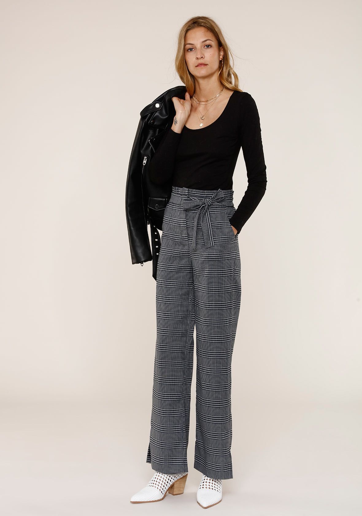 Cadence Pant sold by Heartloom product image thumbnail 2