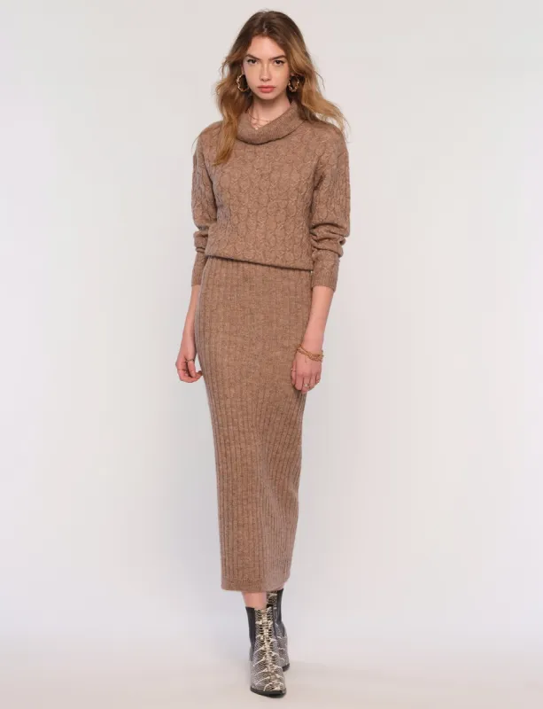 oliviera set sold by Heartloom