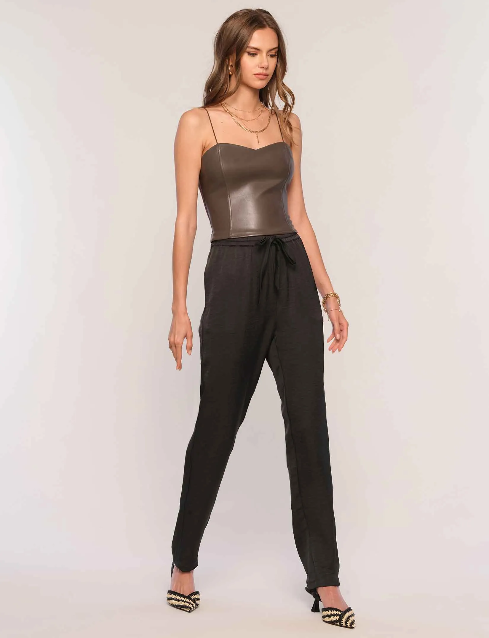 morgan pant sold by Heartloom product image thumbnail 2