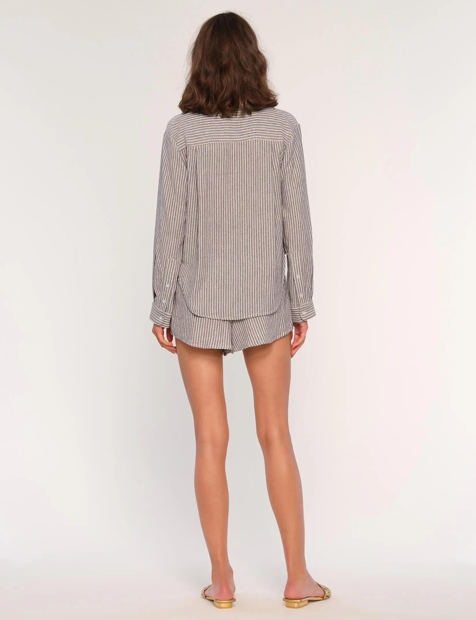 Cliff Set sold by Heartloom product image thumbnail 3