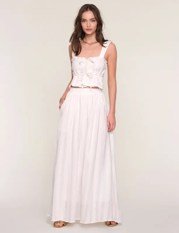 Laudine Set sold by Heartloom