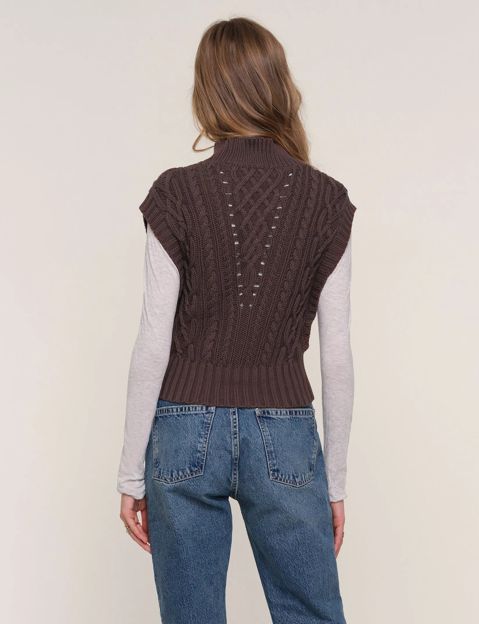 dove top sold by Heartloom product image thumbnail 3