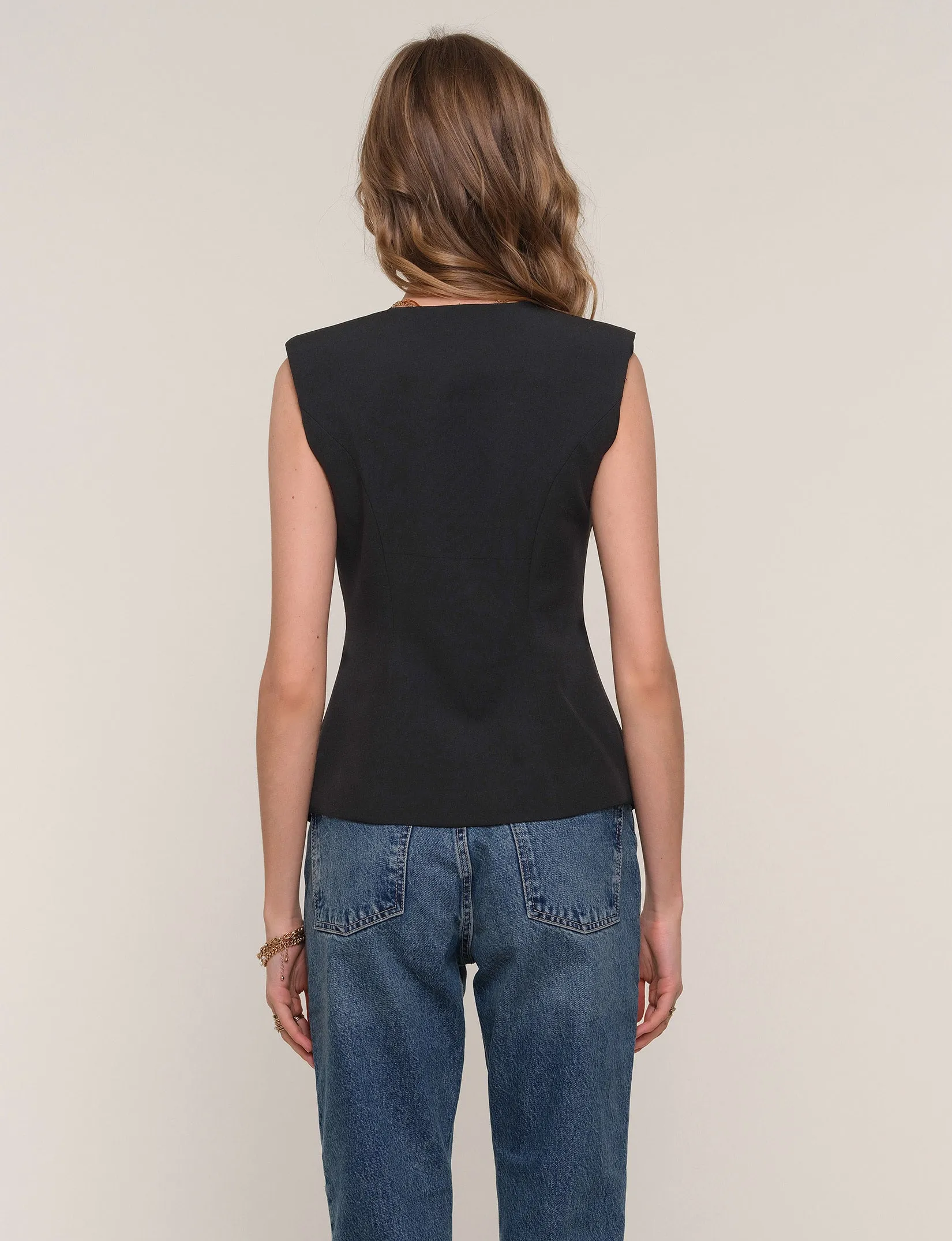 roxanna vest sold by Heartloom product image thumbnail 3