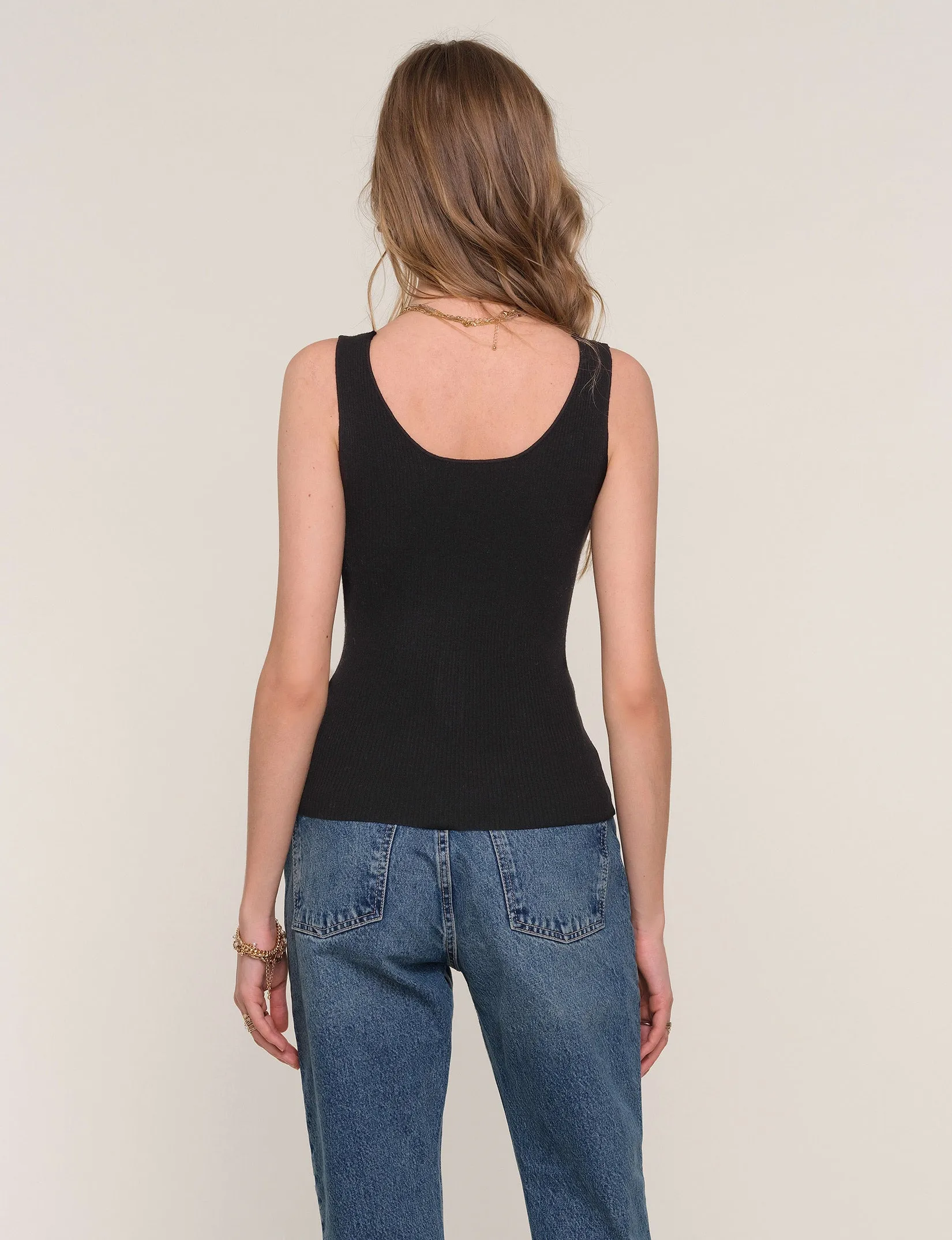 janina top sold by Heartloom product image thumbnail 4