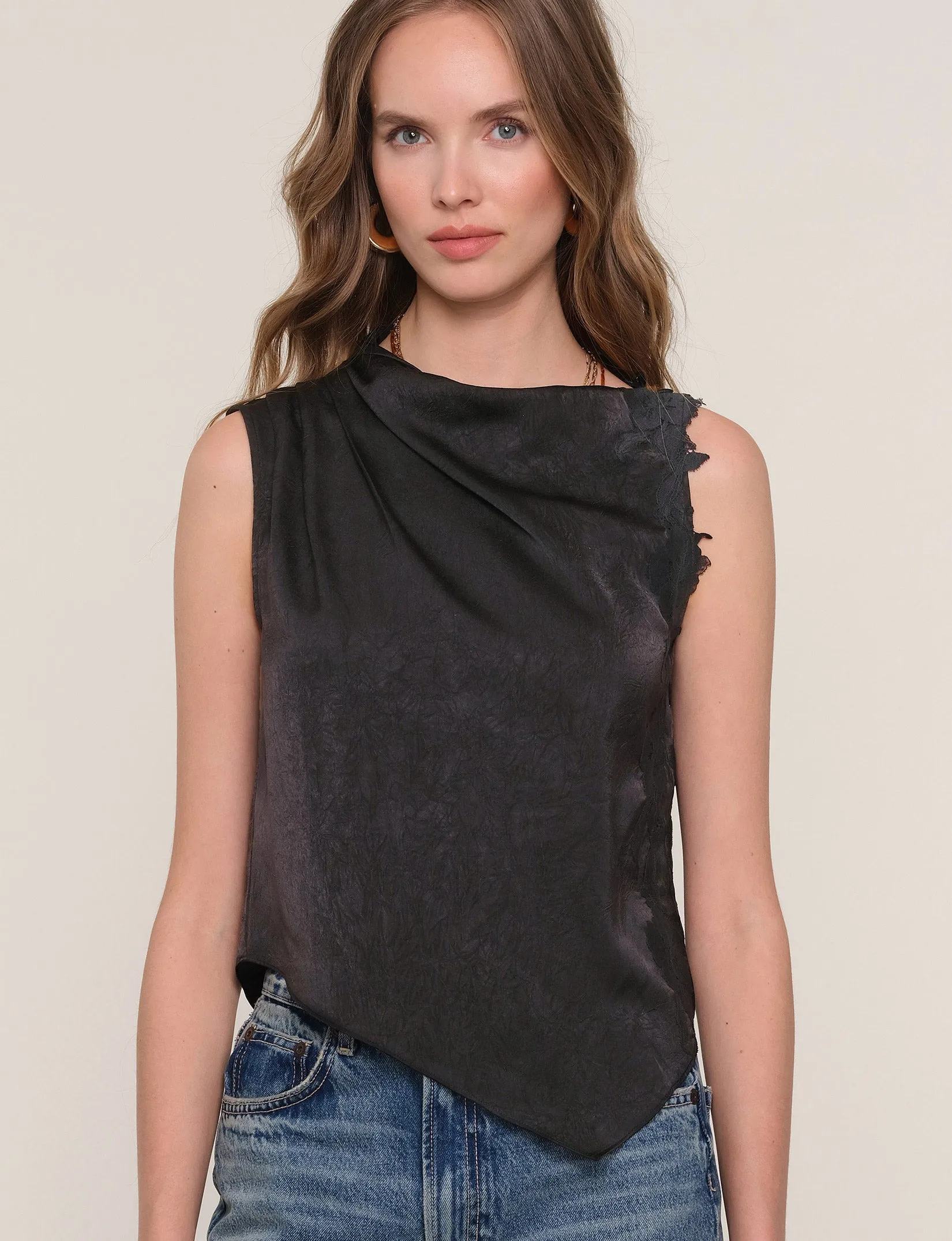 novia top sold by Heartloom product image thumbnail 2