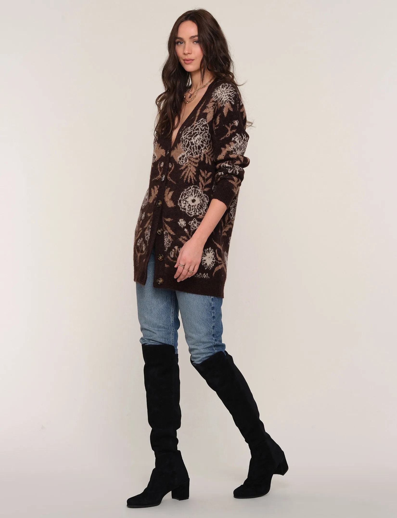 ryan cardi sold by Heartloom product image thumbnail 2