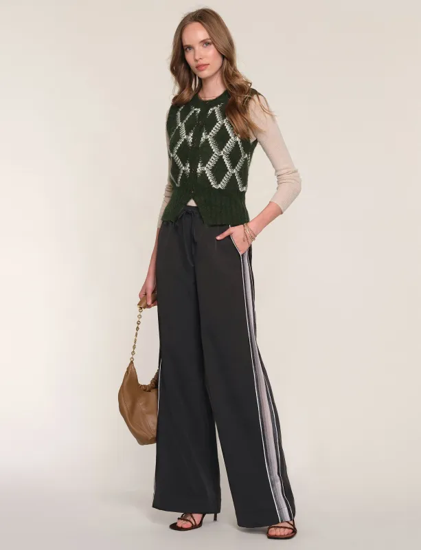 jules pant sold by Heartloom