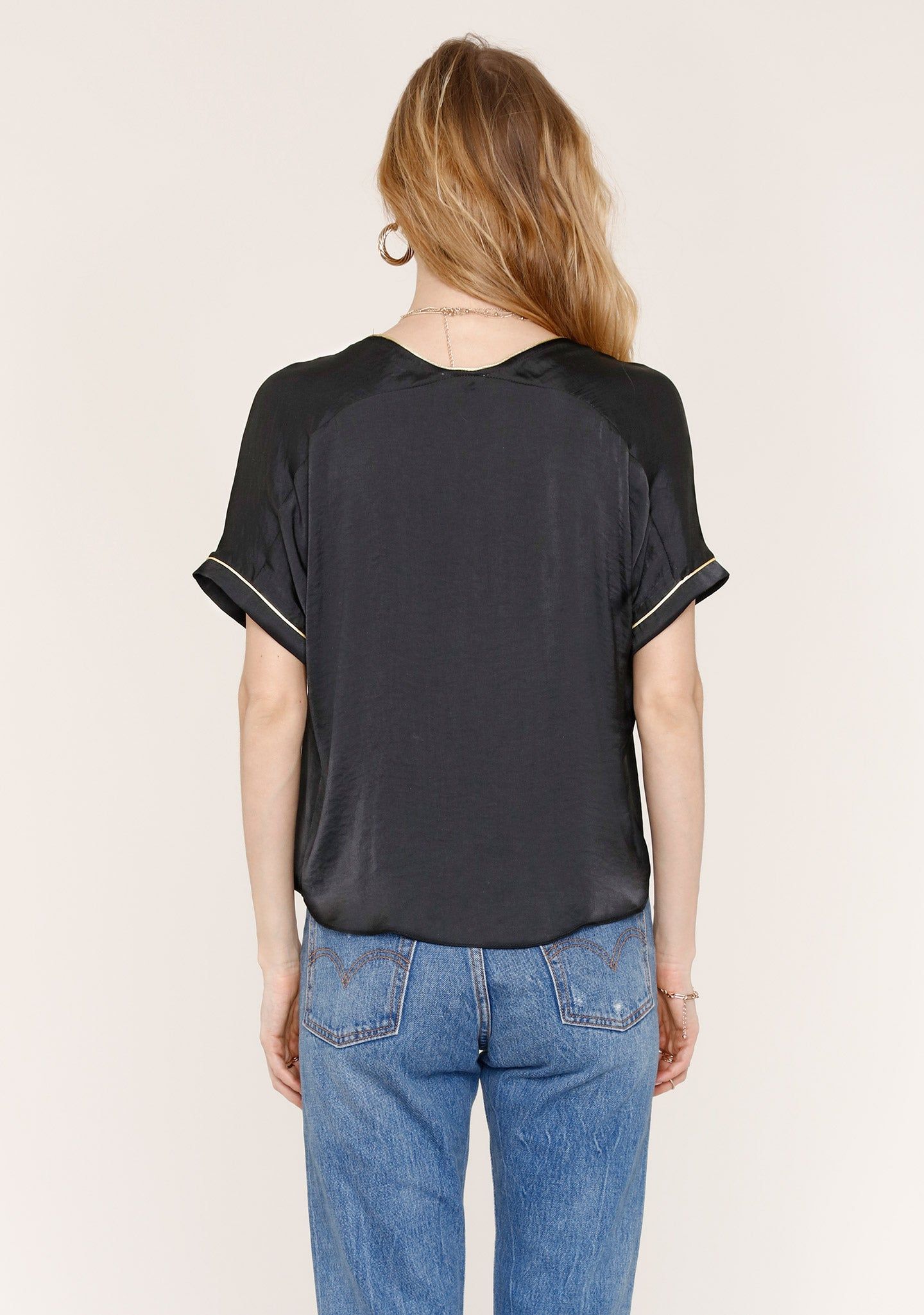 Suzanne Tee sold by Heartloom product image thumbnail 3