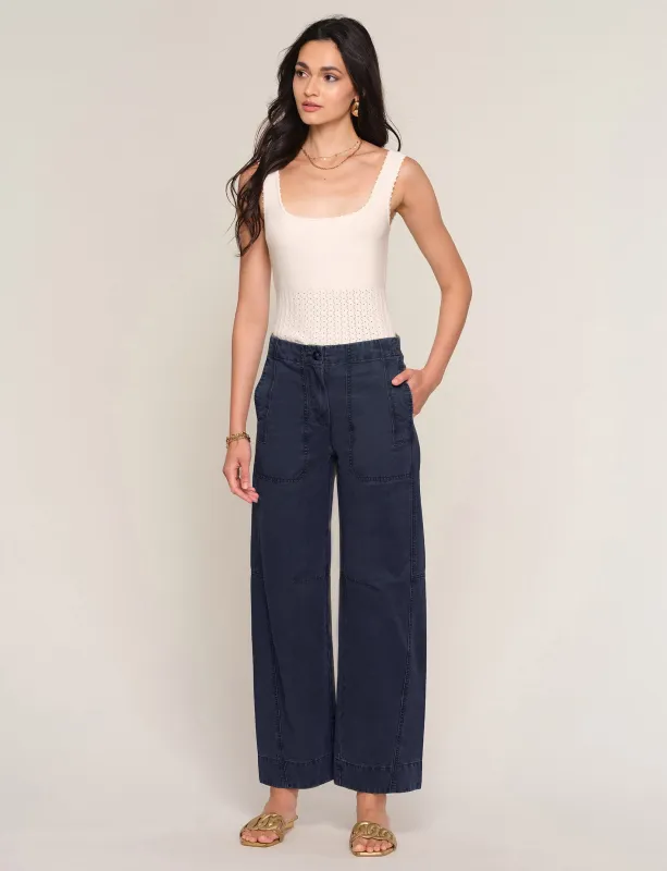 elosia pant sold by Heartloom