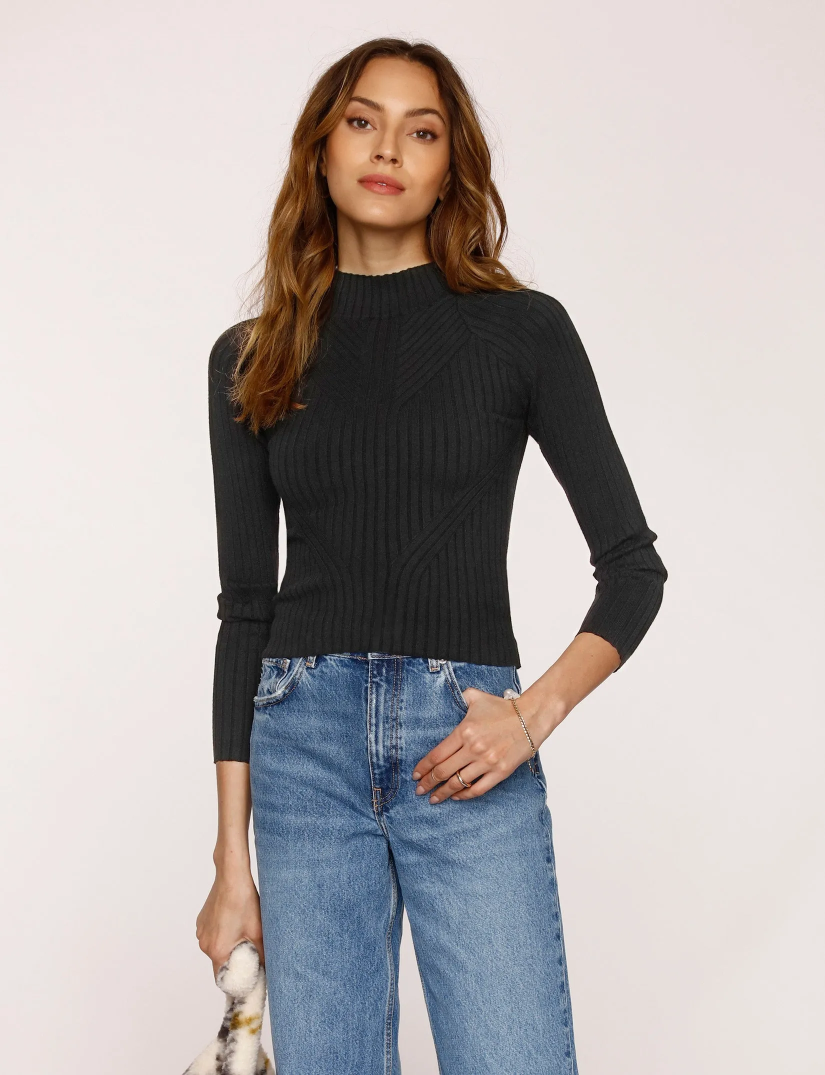 Vienna Top sold by Heartloom product image thumbnail 2