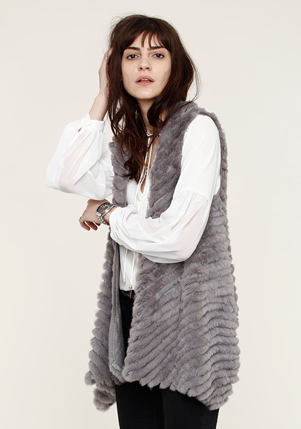 Rey Vest sold by Heartloom product image thumbnail 2