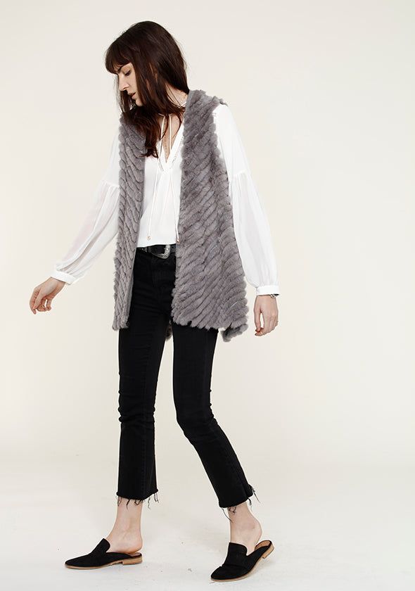 Rey Vest sold by Heartloom product image thumbnail 3