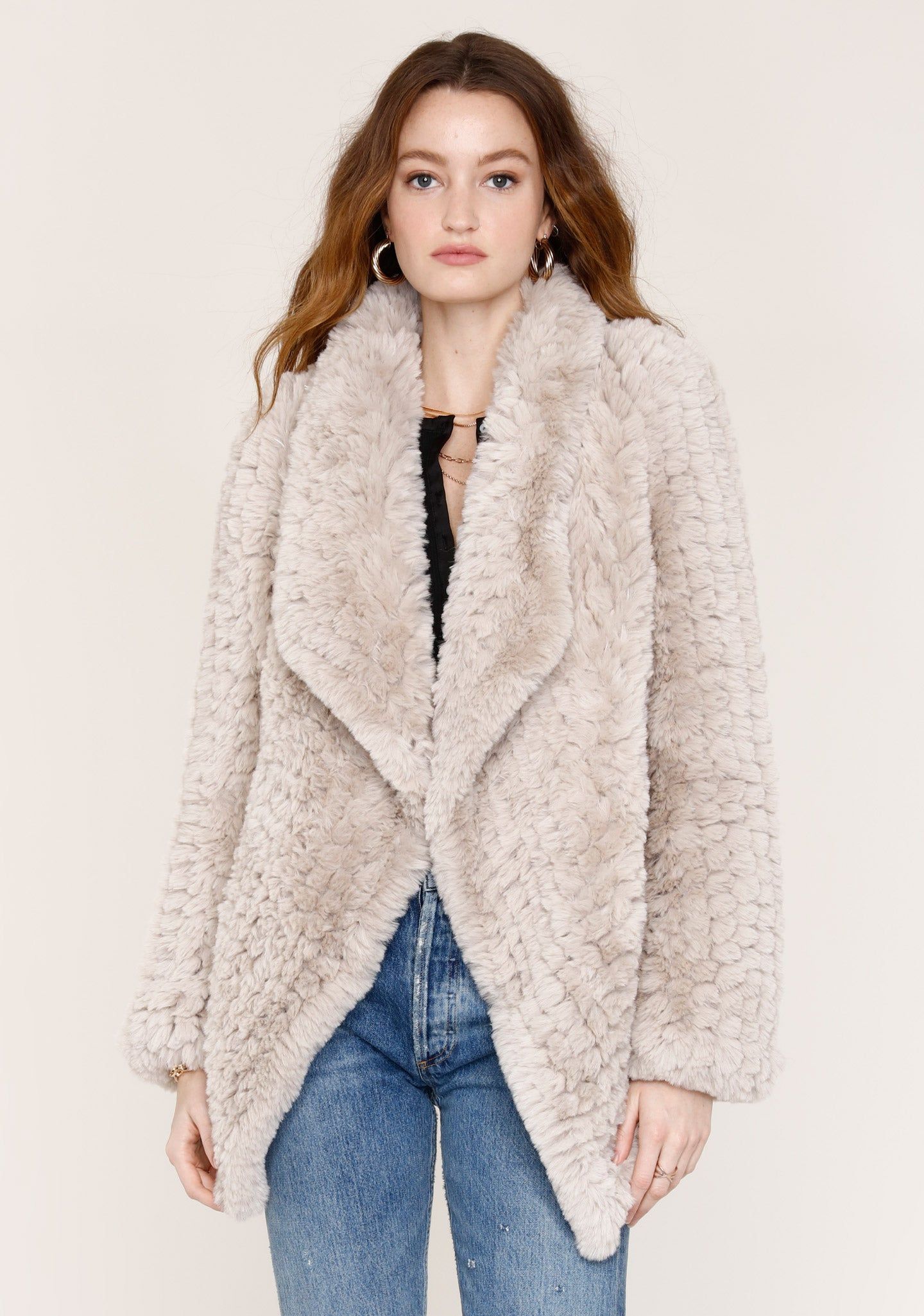 Ensley Coat sold by Heartloom product image thumbnail 2
