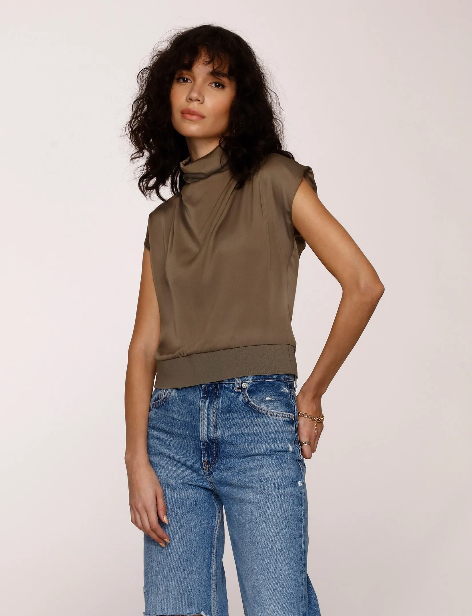 Hara Top sold by Heartloom product image thumbnail 2