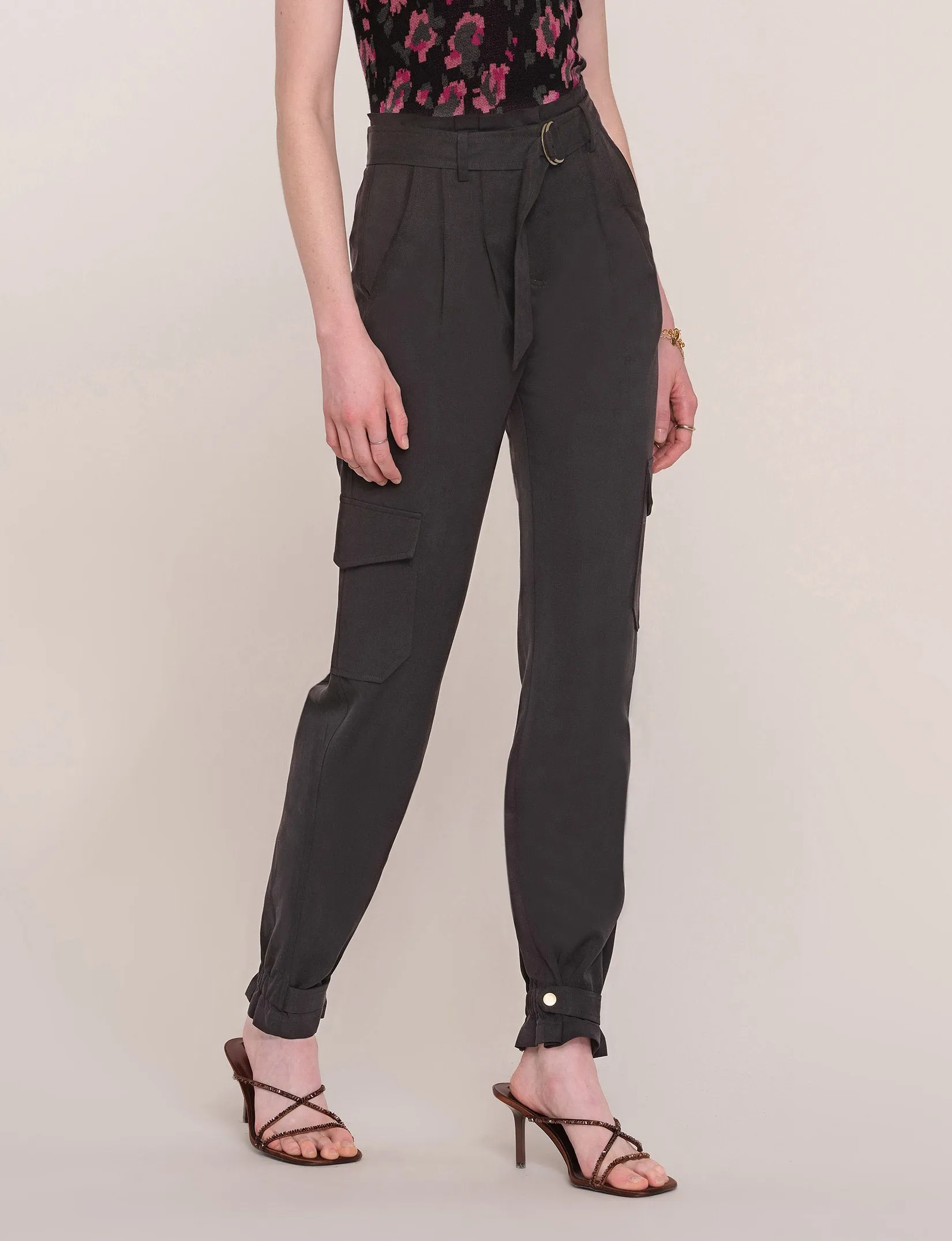 Kyrie Pant sold by Heartloom product image thumbnail 2