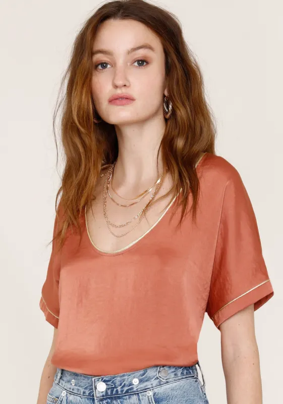 Suzanne Tee sold by Heartloom