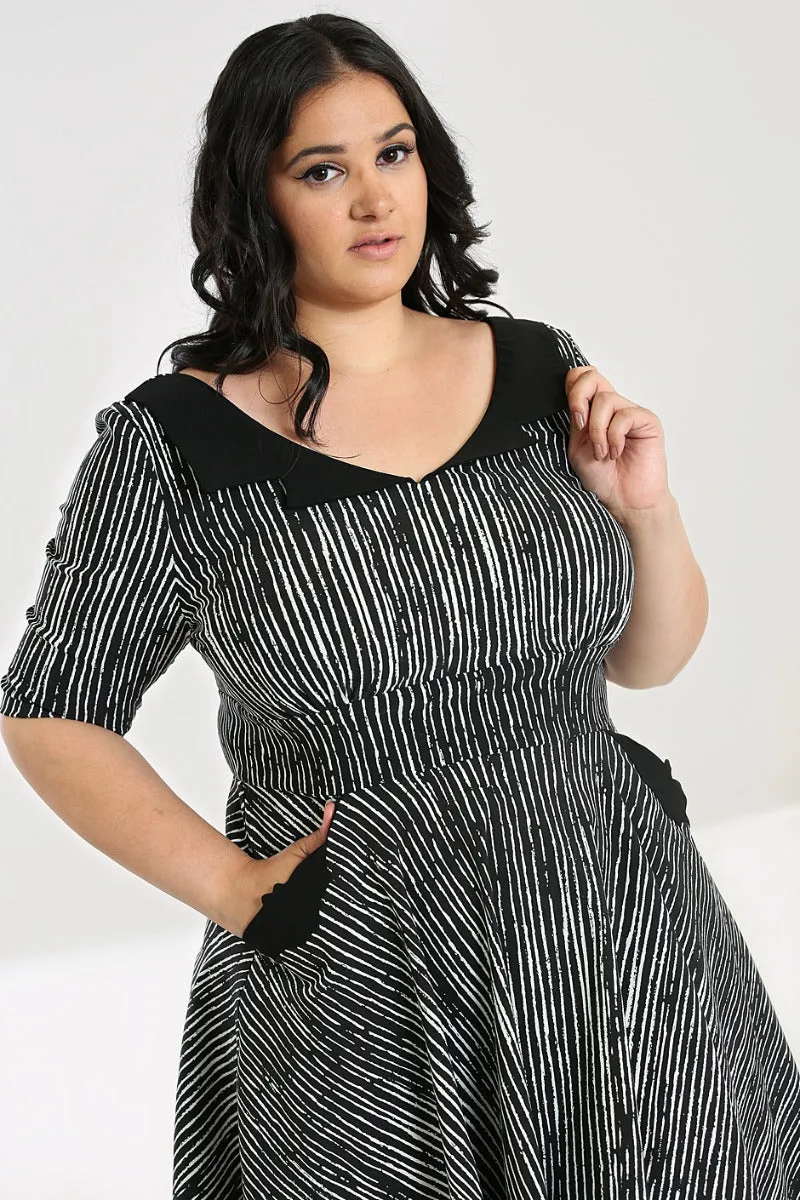 Regan 50's Dress sold by Hell Bunny product image thumbnail 4