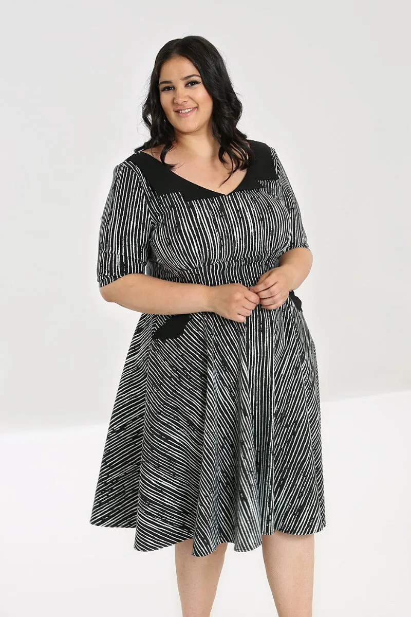 Regan 50's Dress sold by Hell Bunny product image thumbnail 3