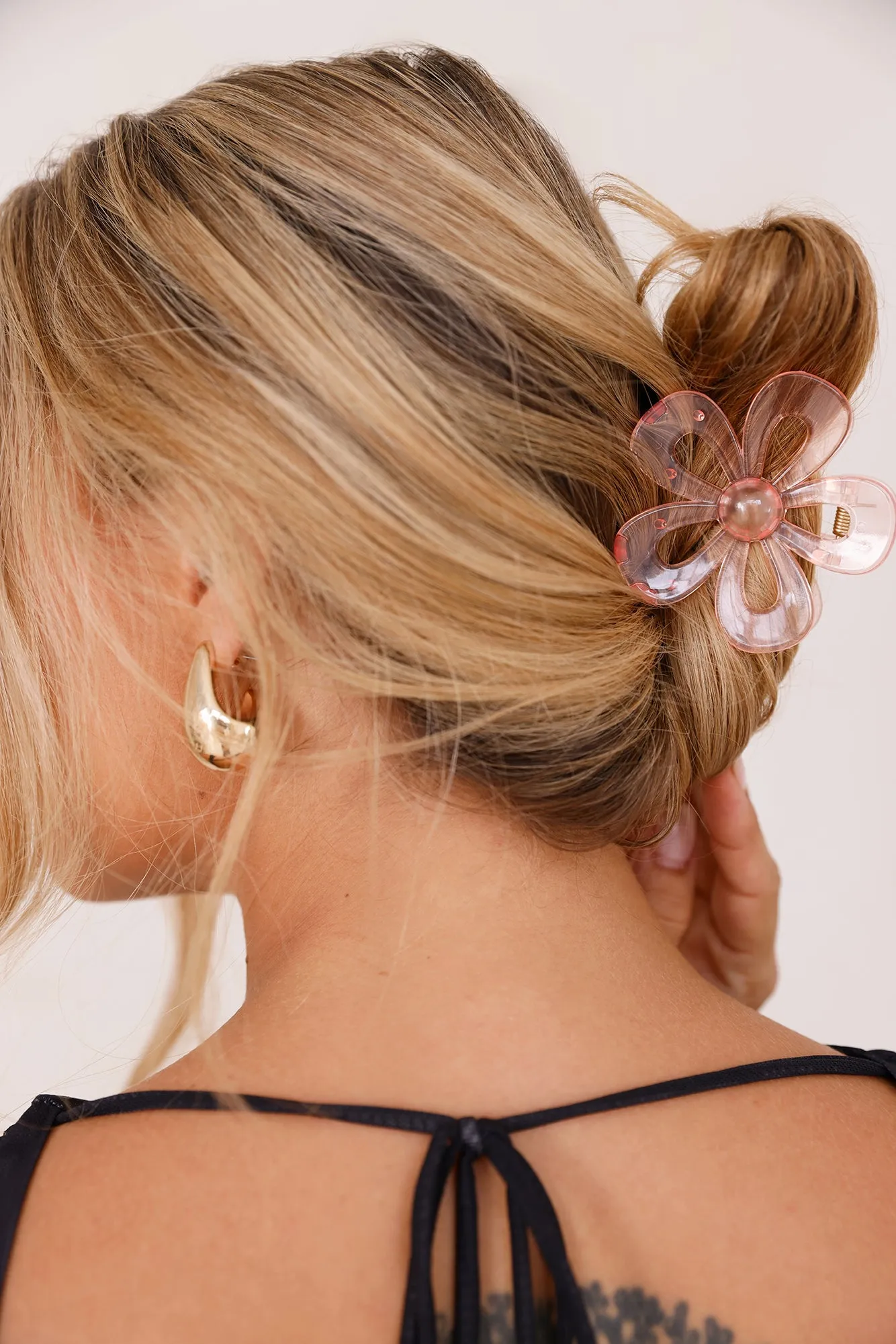 Beach Flower Claw Clip Pink sold by Hello Molly