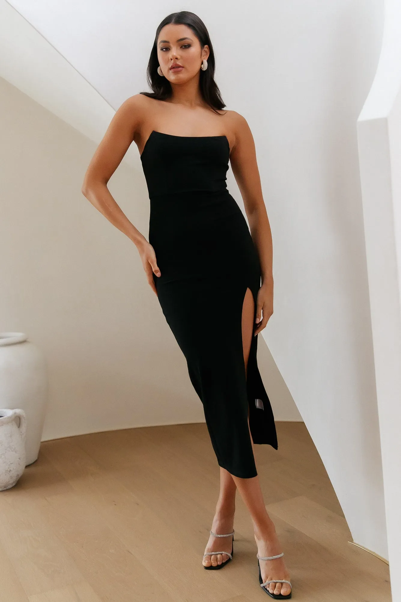 Real Satisfaction Midi Dress Black sold by Hello Molly product image thumbnail 4