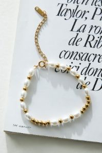 18k Gold Plated Sea Washed Pearls Bracelet Gold sold by Hello Molly