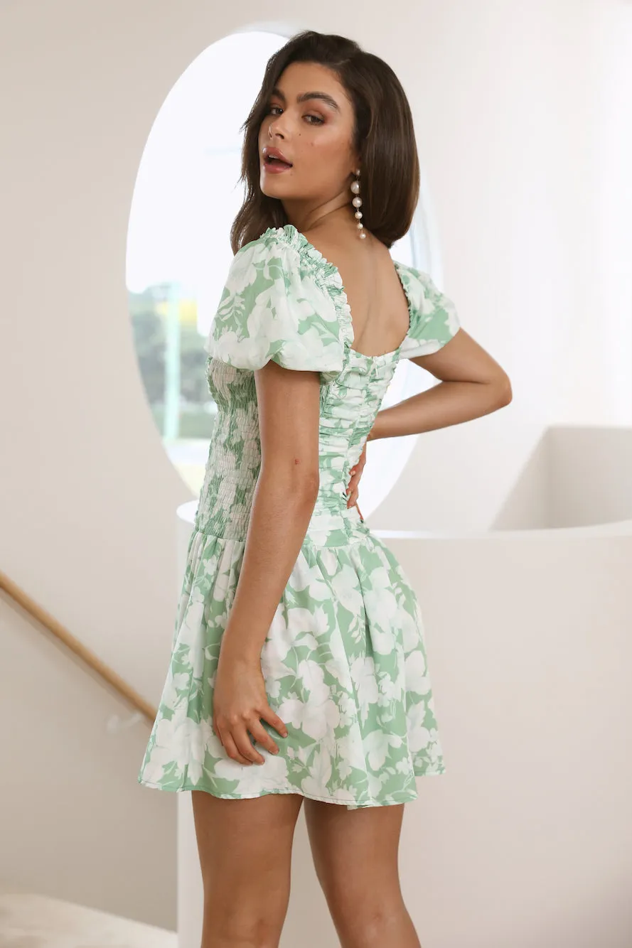 Paradise Reached Dress Green sold by Hello Molly product image thumbnail 4