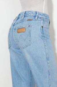 WRANGLER Low Rise Claudia Straight Jeans Blue Star Dust sold by Hello Molly