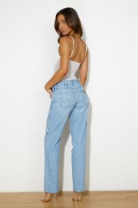 WRANGLER Low Rise Claudia Straight Jeans Blue Star Dust sold by Hello Molly