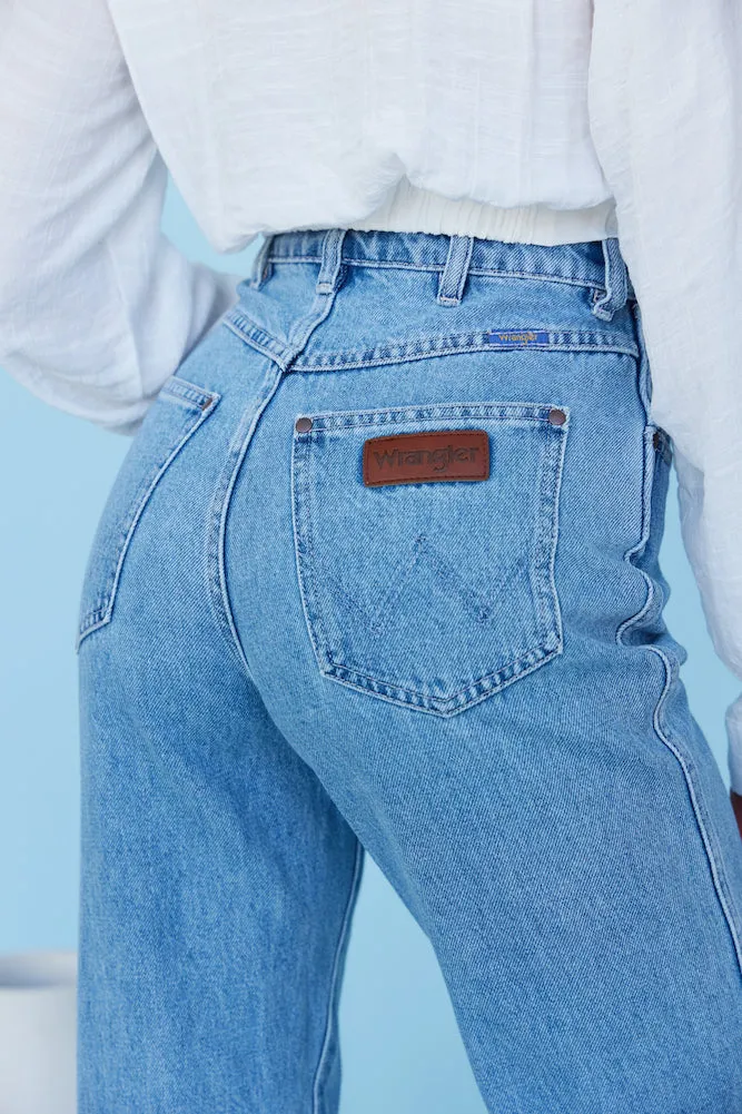 WRANGLER Lita Straight Hempress Jeans sold by Hello Molly product image thumbnail 4