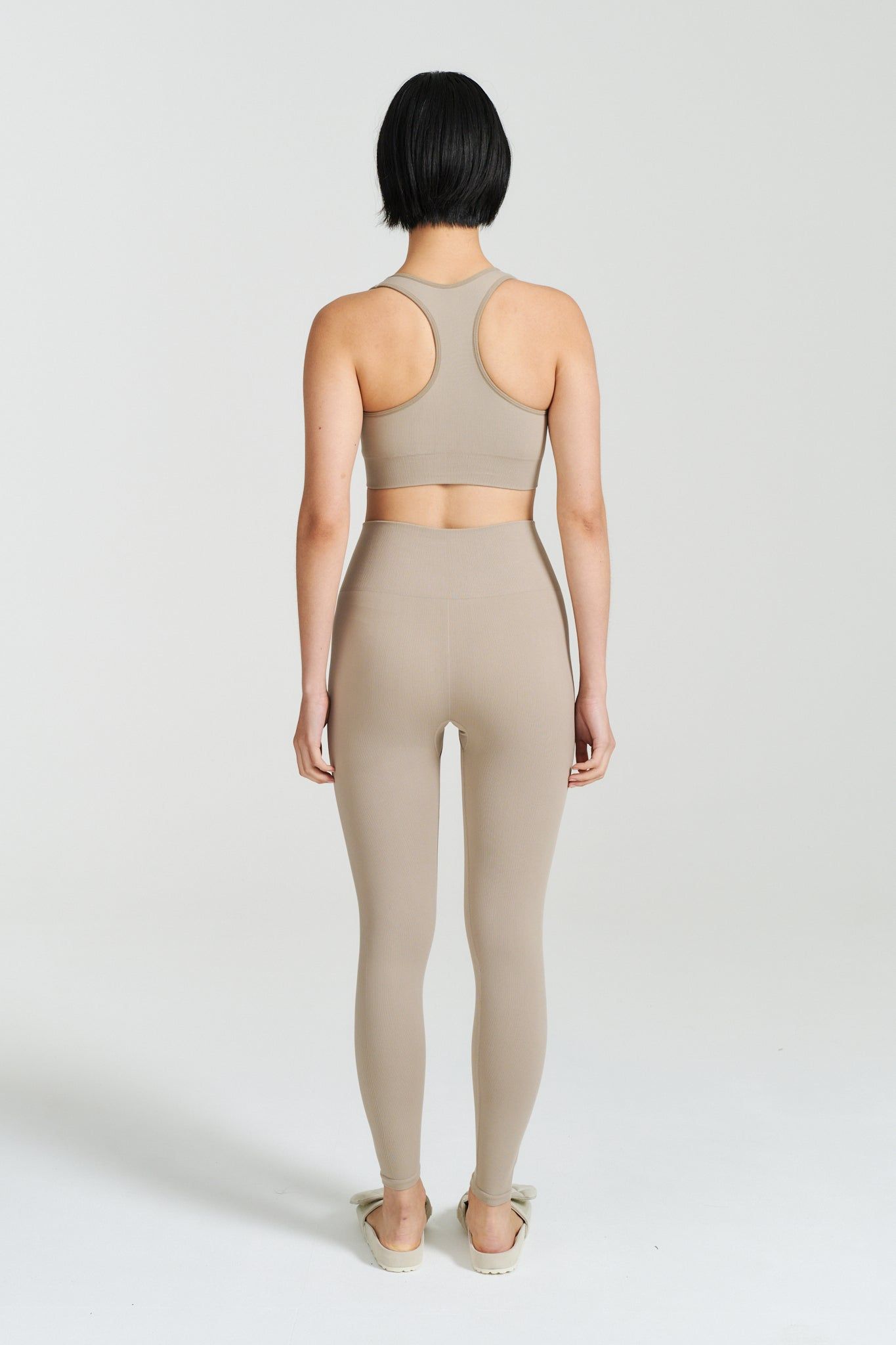 Thea Seamless Crop sold by Henne product image thumbnail 5