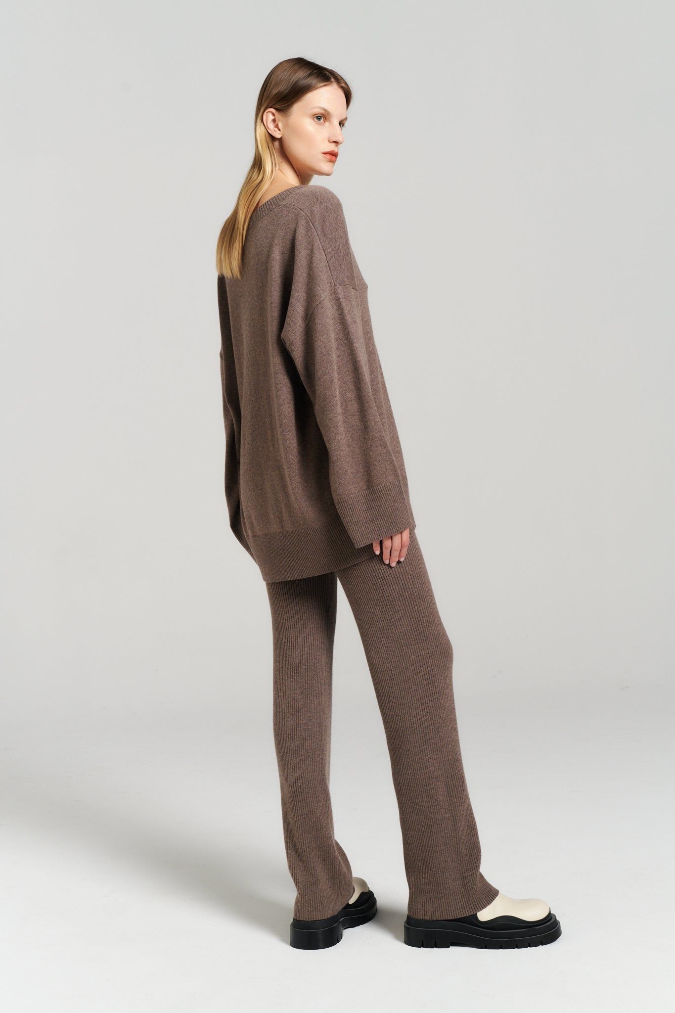 Leo Knit Pant sold by Henne product image thumbnail 4