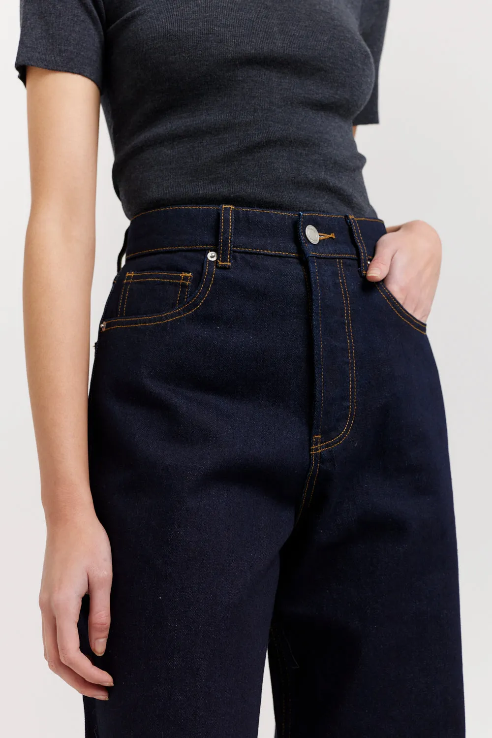 Valentina Jean sold by Henne product image thumbnail 5